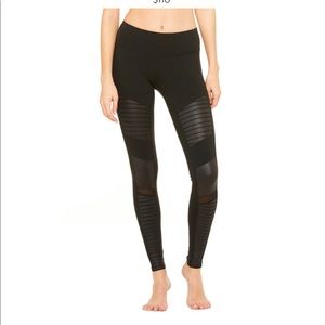 ALO Yoga Moto Leggings